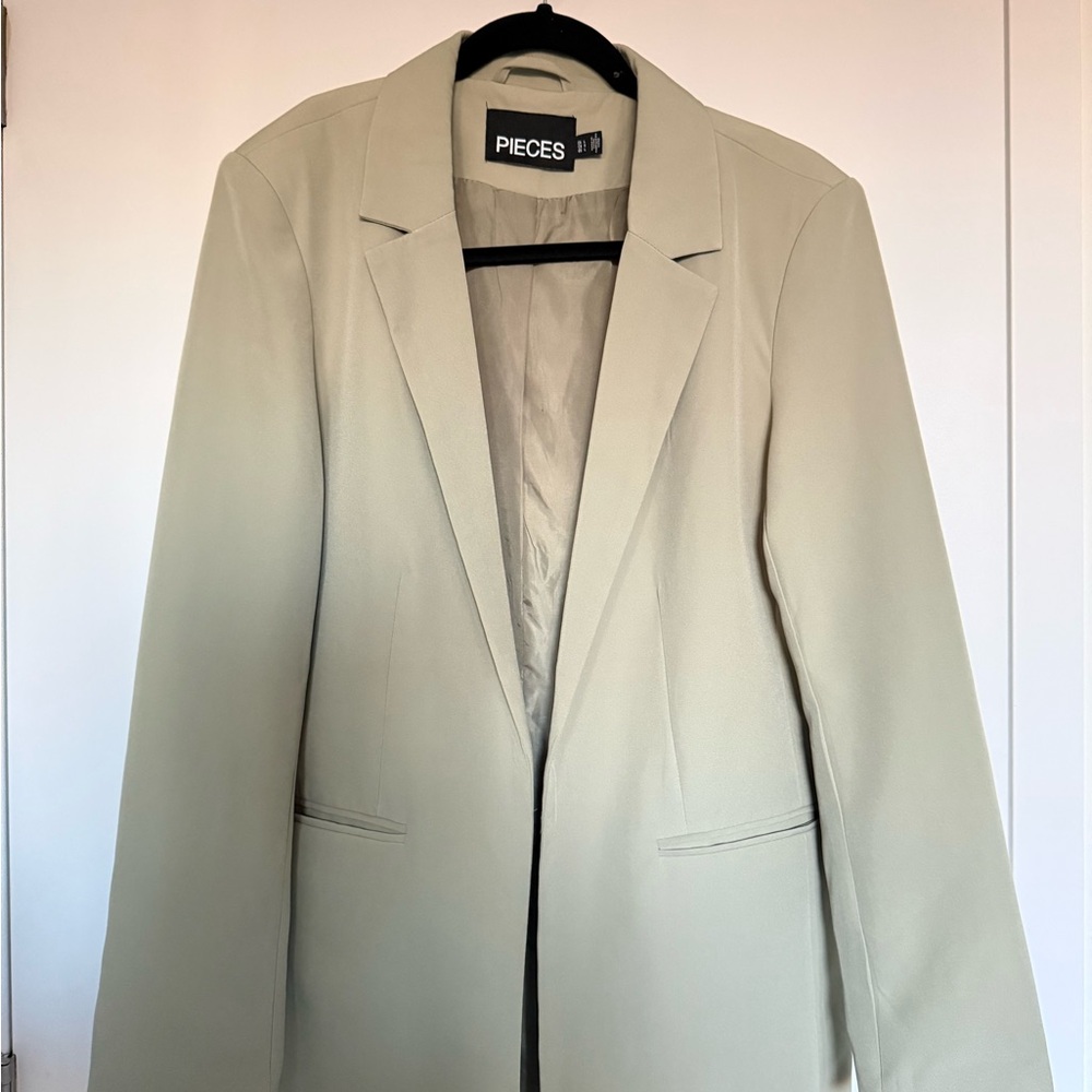 Pieces Women's Sage Blazer